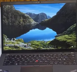 New Laptop Lenovo ThinkPad T14s G4 16GB Intel SSD 512GB