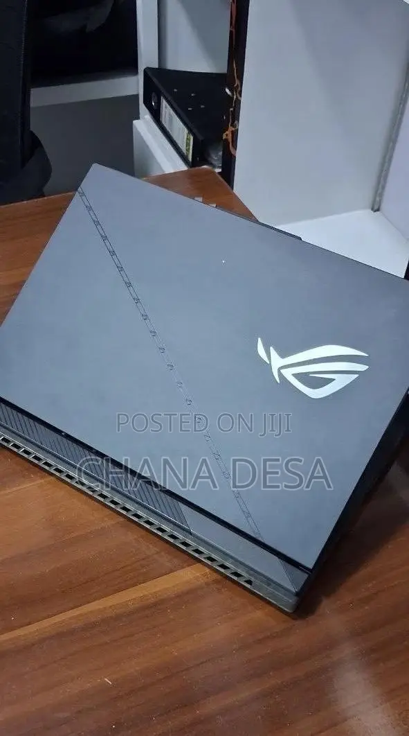 New Laptop Asus 32GB Intel Core i9 SSD 1T