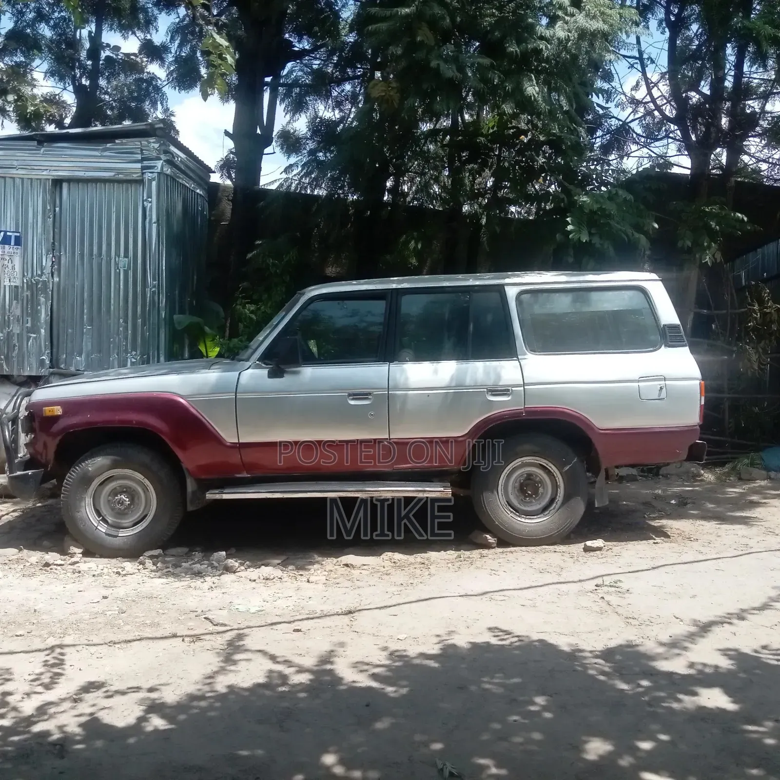 Toyota Land Cruiser 1989 Silver