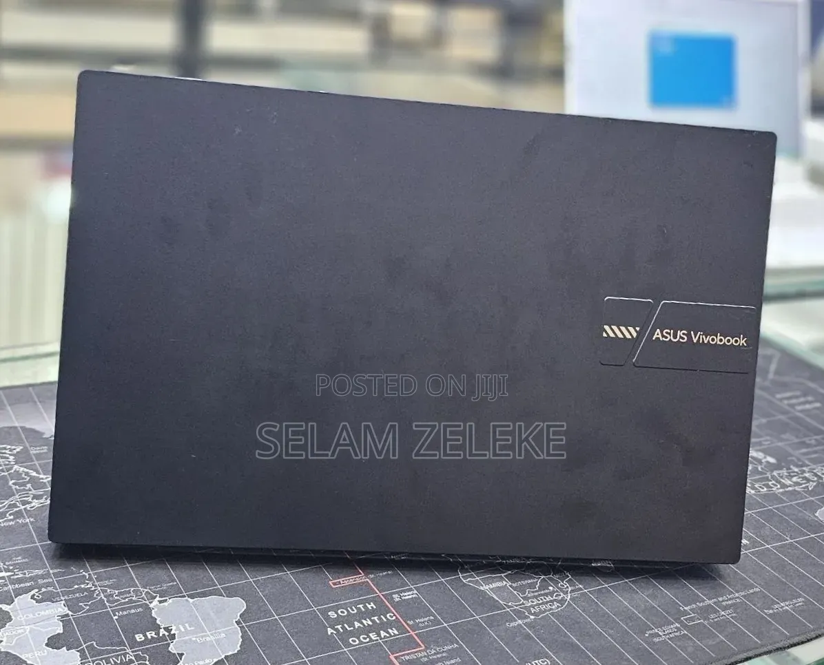 New Laptop Asus 16GB Intel Core 5 SSD 512GB