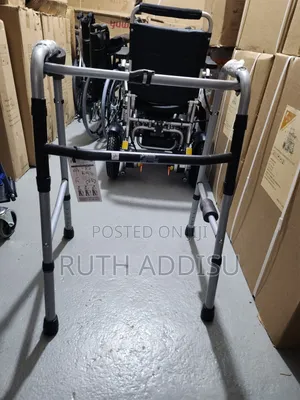 Walker Medical朱紅foldable Walker老師walker豬腳walker三人walker軟弱walking Frame