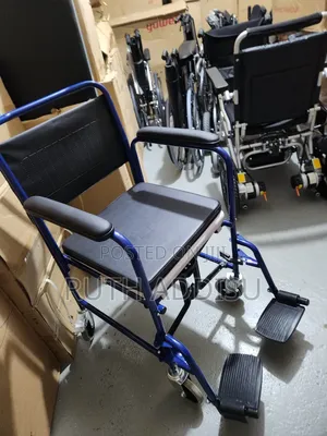 Commode Wheelchair輕輕wheelchair短短wheelchair倫比wheelchair痱不wheelchair