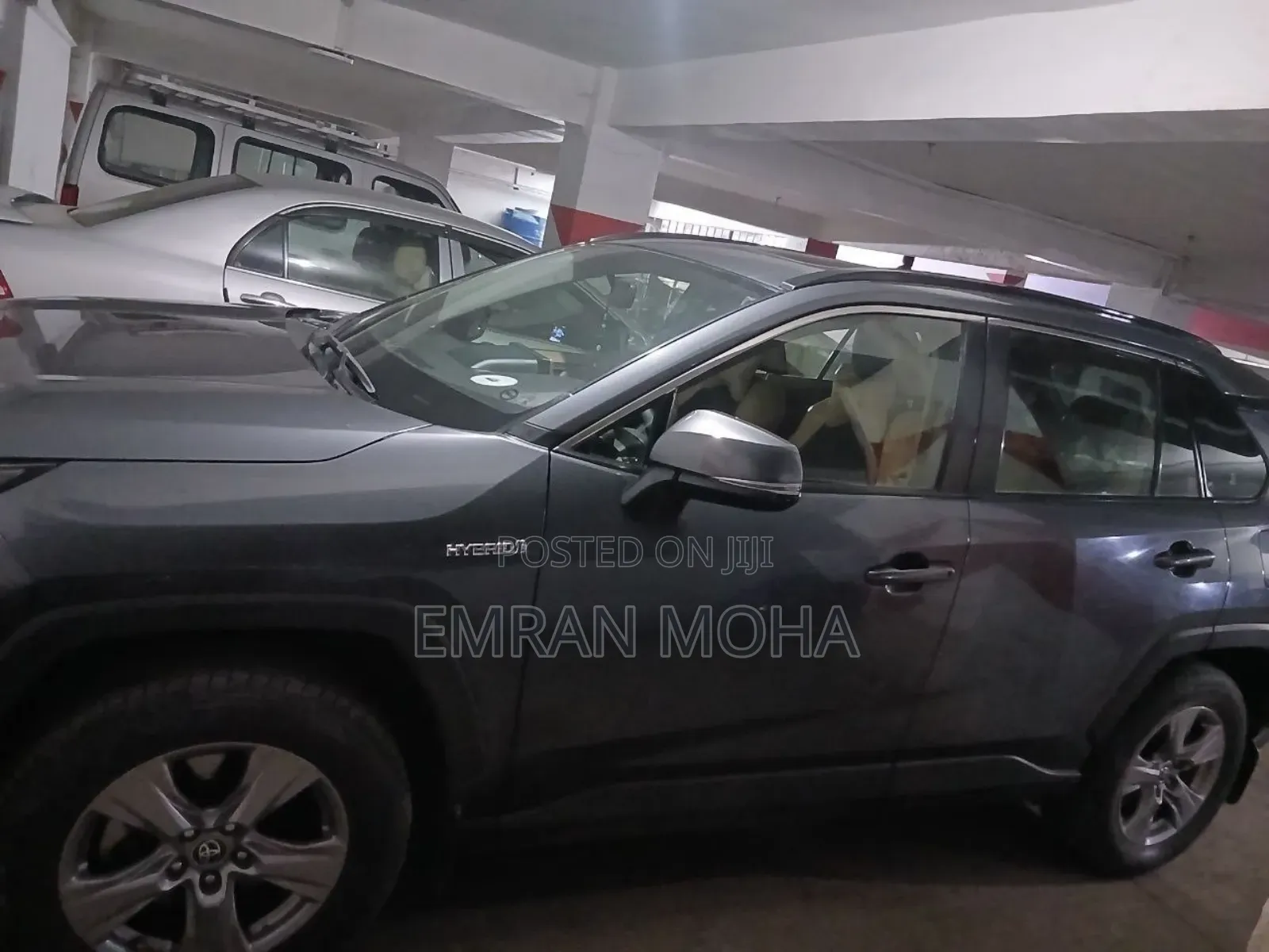 Toyota RAV4 2022 Gray