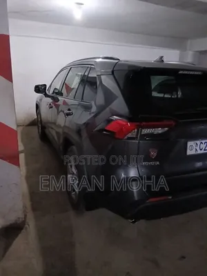 Toyota RAV4 2022 Gray