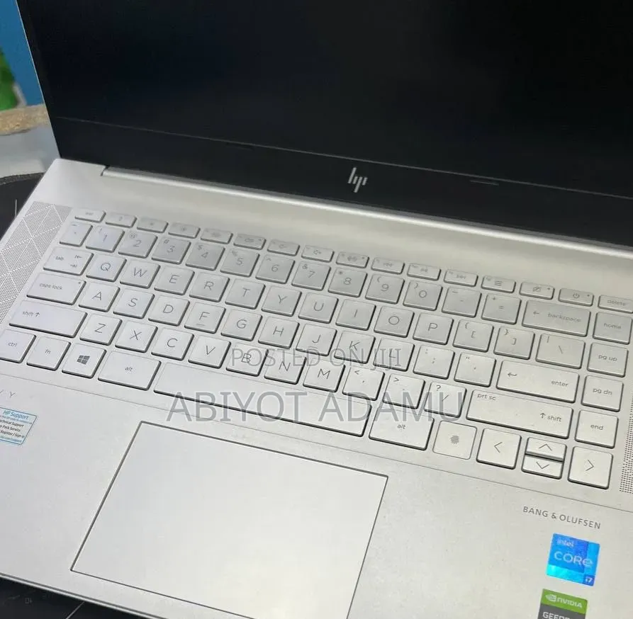New Laptop HP Envy x360 16GB Intel Core i7 SSD 512GB