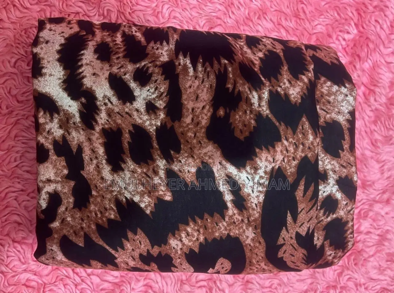 Shiti Clothes