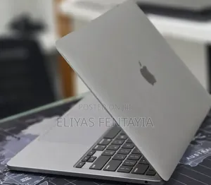 New Laptop Apple MacBook Pro 2020 M1 8GB Apple M1 SSD 512GB