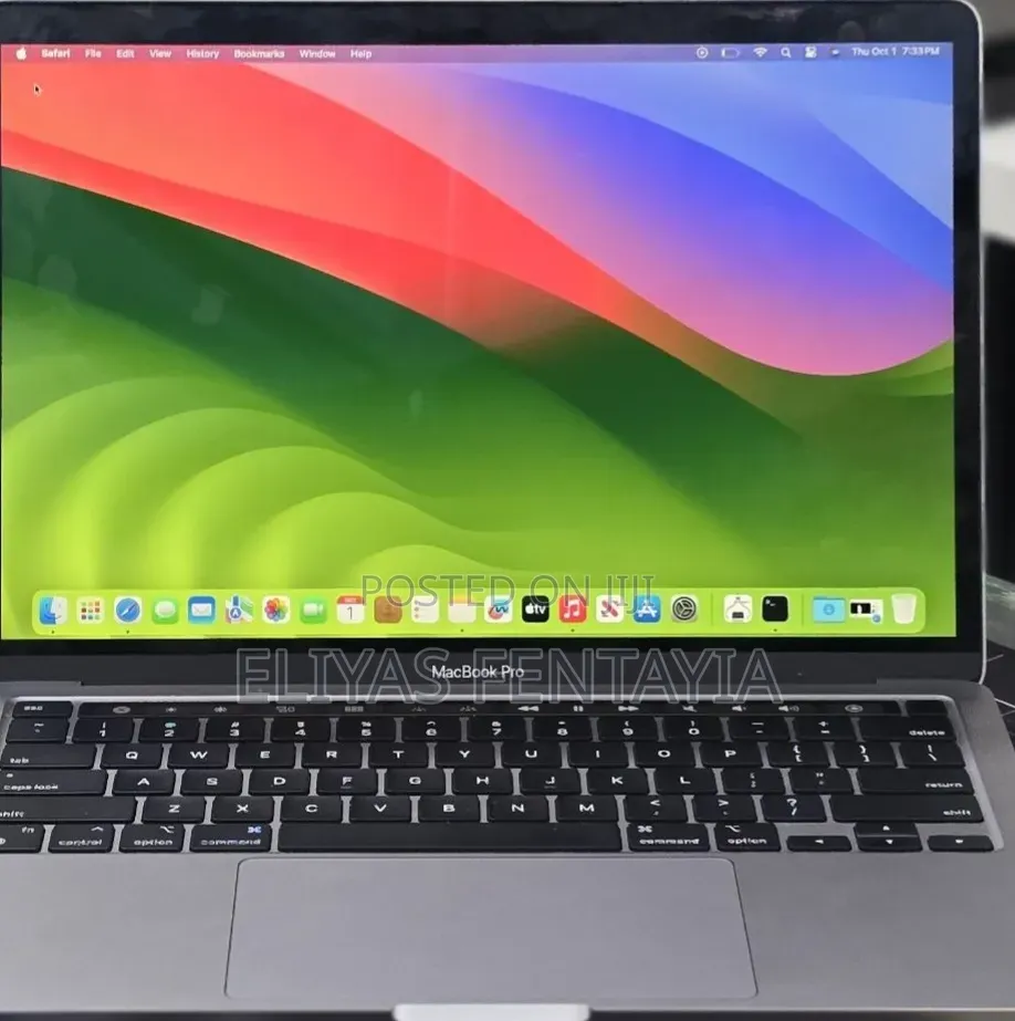 New Laptop Apple MacBook Pro 2020 M1 8GB Apple M1 SSD 512GB