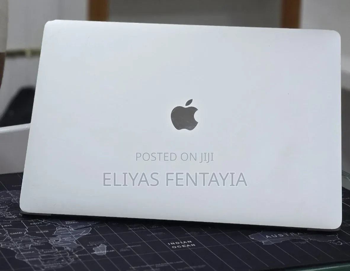 New Laptop Apple MacBook 2017 16GB Intel Core i7 SSD 512GB