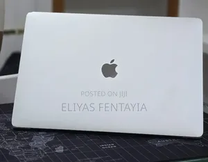 New Laptop Apple MacBook 2017 16GB Intel Core i7 SSD 512GB