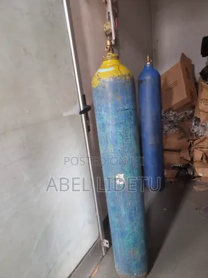 O2 Gas Cylinder, 300 Bar, Long-Lasting Steel Build for Repeated Refill