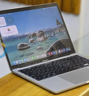 New Laptop Apple MacBook Pro 2020 32GB Intel Core i7 SSD 512GB