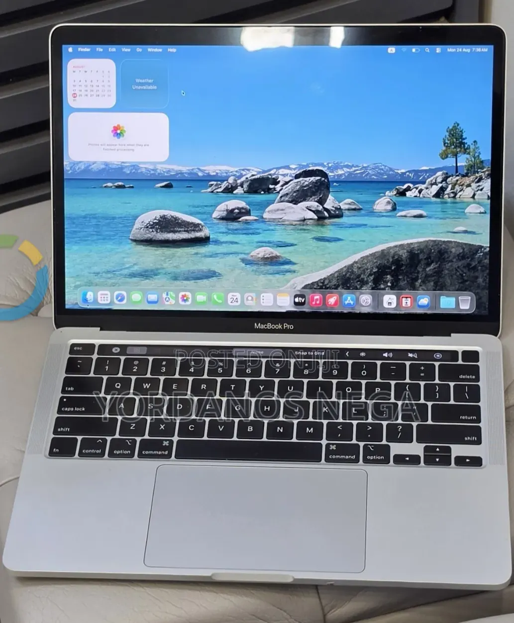 New Laptop Apple MacBook Pro 2020 32GB Intel Core i7 SSD 512GB