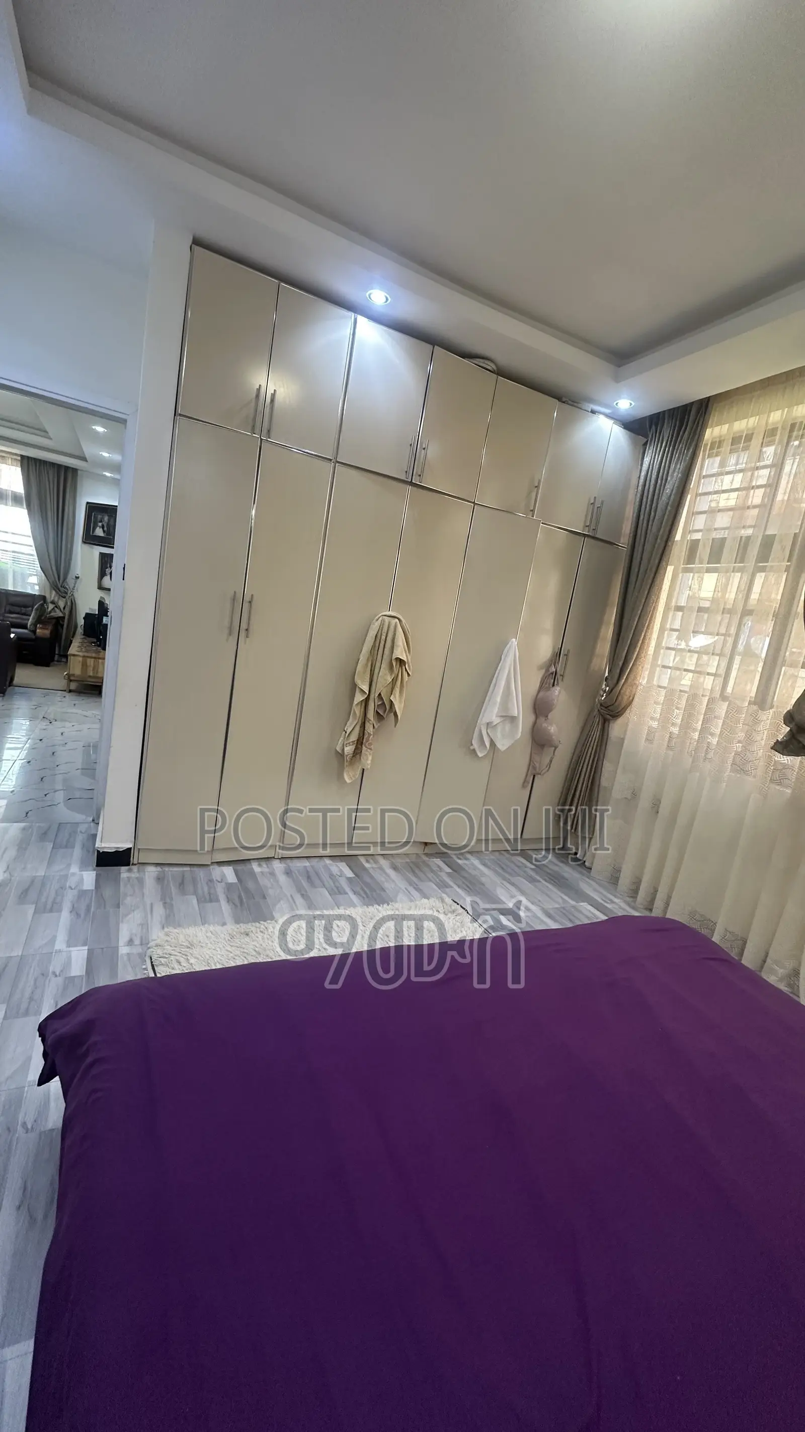 Furnished 3bdrm Condo in አያት 40/60 ኮንዶሚኒየም, Bole for sale