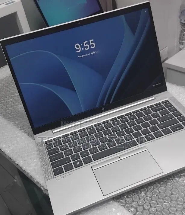 New Laptop HP EliteBook 845 G8 16GB AMD Ryzen 5 SSD 512GB