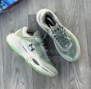 Under Armour Running Green/White Sneakers