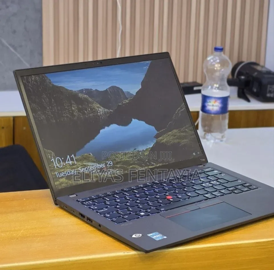 New Laptop Lenovo ThinkPad T14 16GB Intel Core i5 SSD 512GB