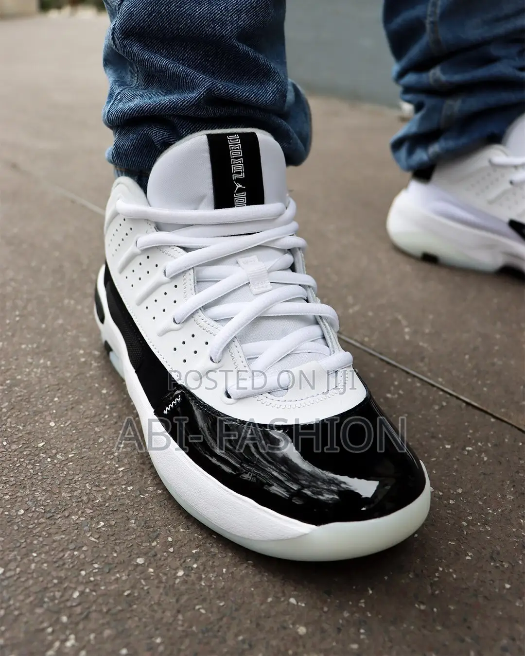 Nike Jordan Max Aura 7 White Black
