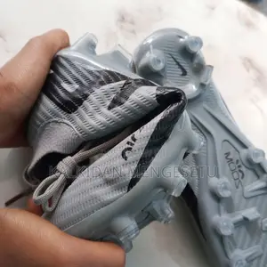 Nike Air Zoom Mercurial Vapor FG Football Boots