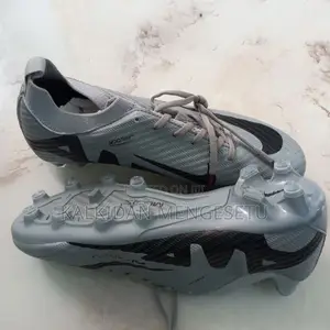 Nike Air Zoom Mercurial Vapor FG Football Boots