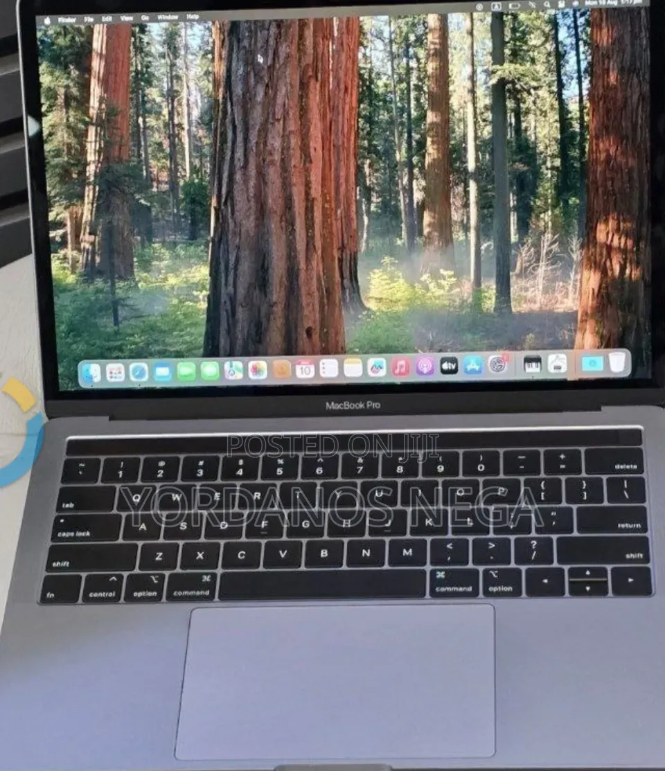 New Laptop Apple MacBook Pro 2019 16GB Intel Core i5 SSD 512GB