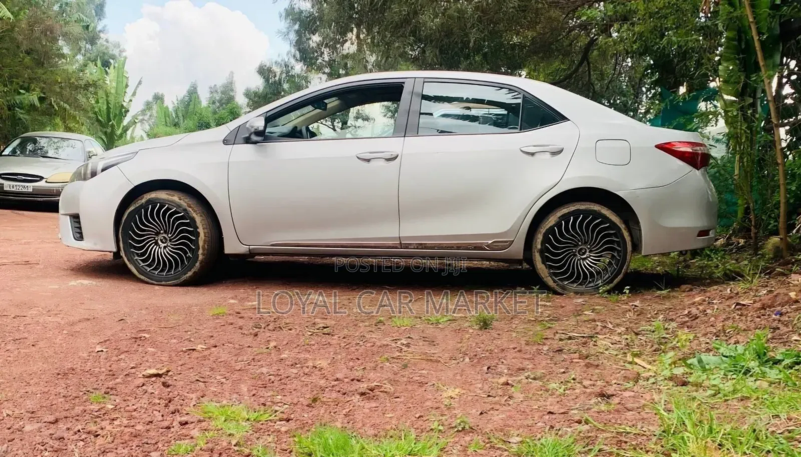 Toyota Yaris 2016 Silver