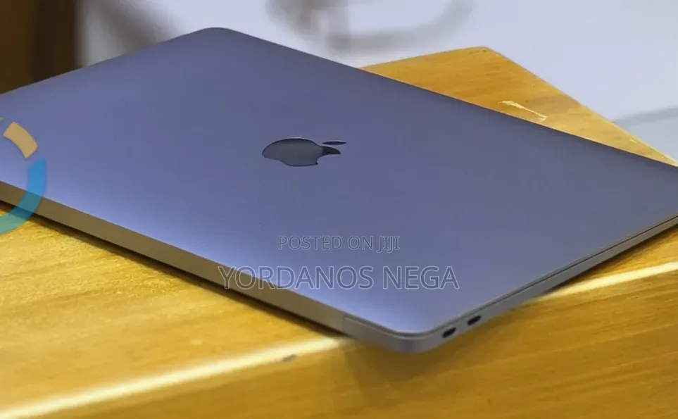 New Laptop Apple MacBook Air 2020 M1 16GB Apple M1 SSD 256GB