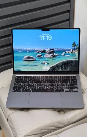 New Laptop Apple MacBook Air 2022 M2 8GB Apple M2 SSD 256GB