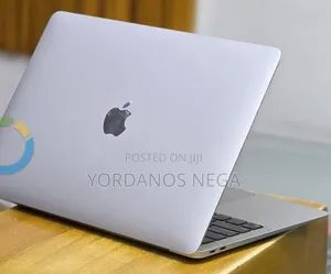 New Laptop Apple MacBook Air 2020 M1 8GB Apple M1 SSD 256GB