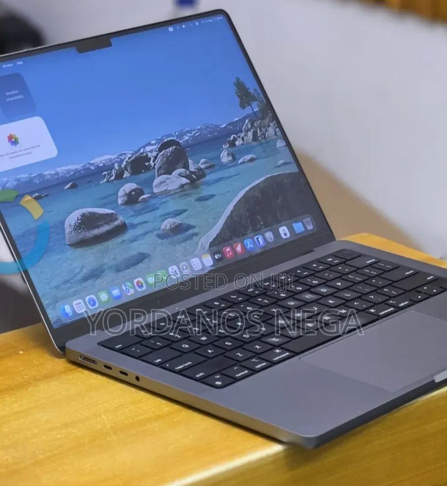 New Laptop Apple MacBook Pro 2021 M1 32GB Apple M1 Pro SSD 512GB