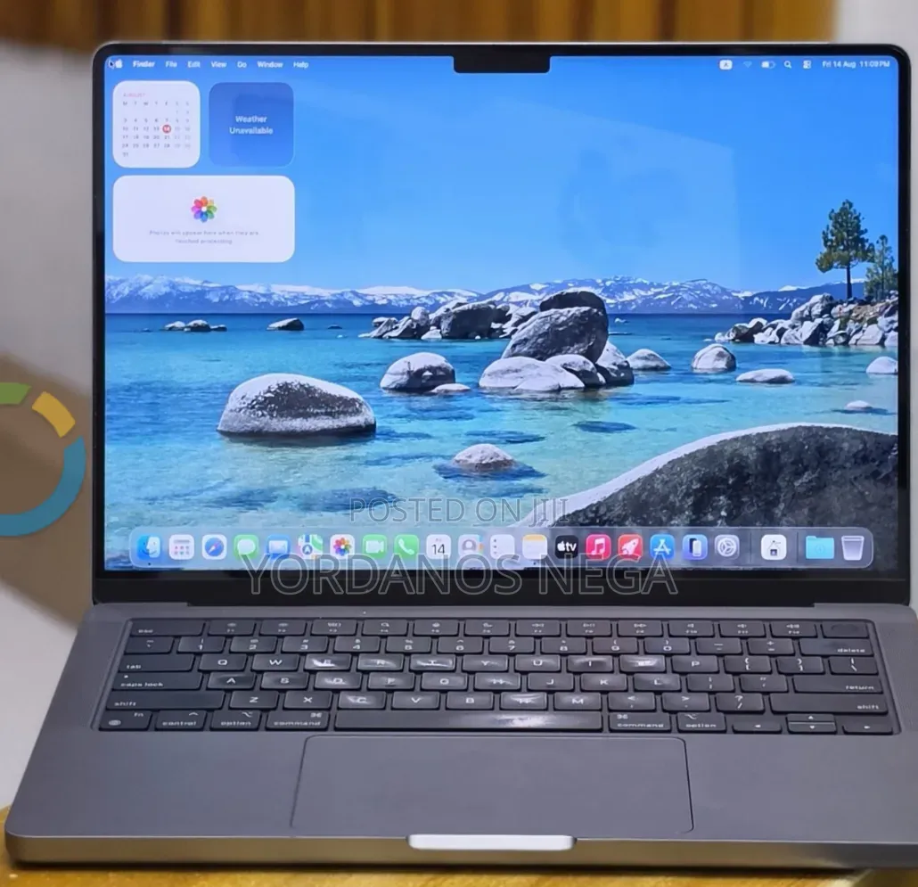 New Laptop Apple MacBook Pro 2021 M1 32GB Apple M1 Pro SSD 512GB