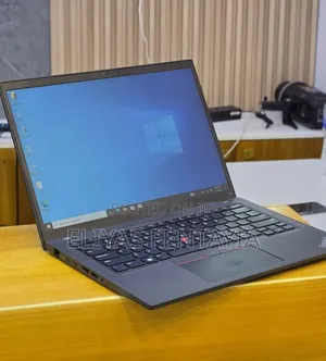 New Laptop Lenovo ThinkPad T14 G4 16GB Intel Core i5 SSD 512GB