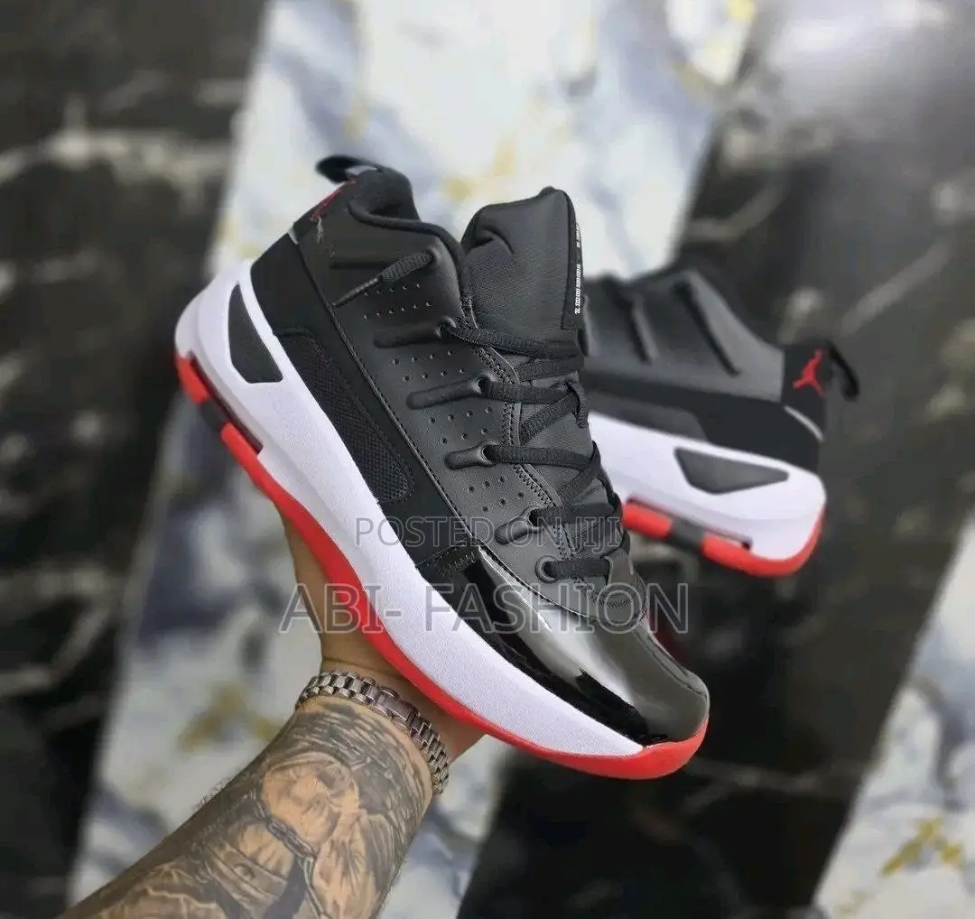 Nike Jordan Max Aura 7 Black/Red