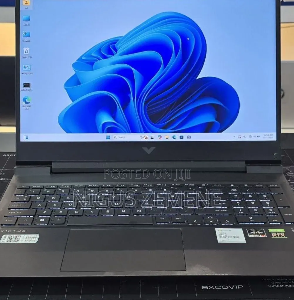 New Laptop HP Victus 15 16GB Intel Core i7 SSD 512GB
