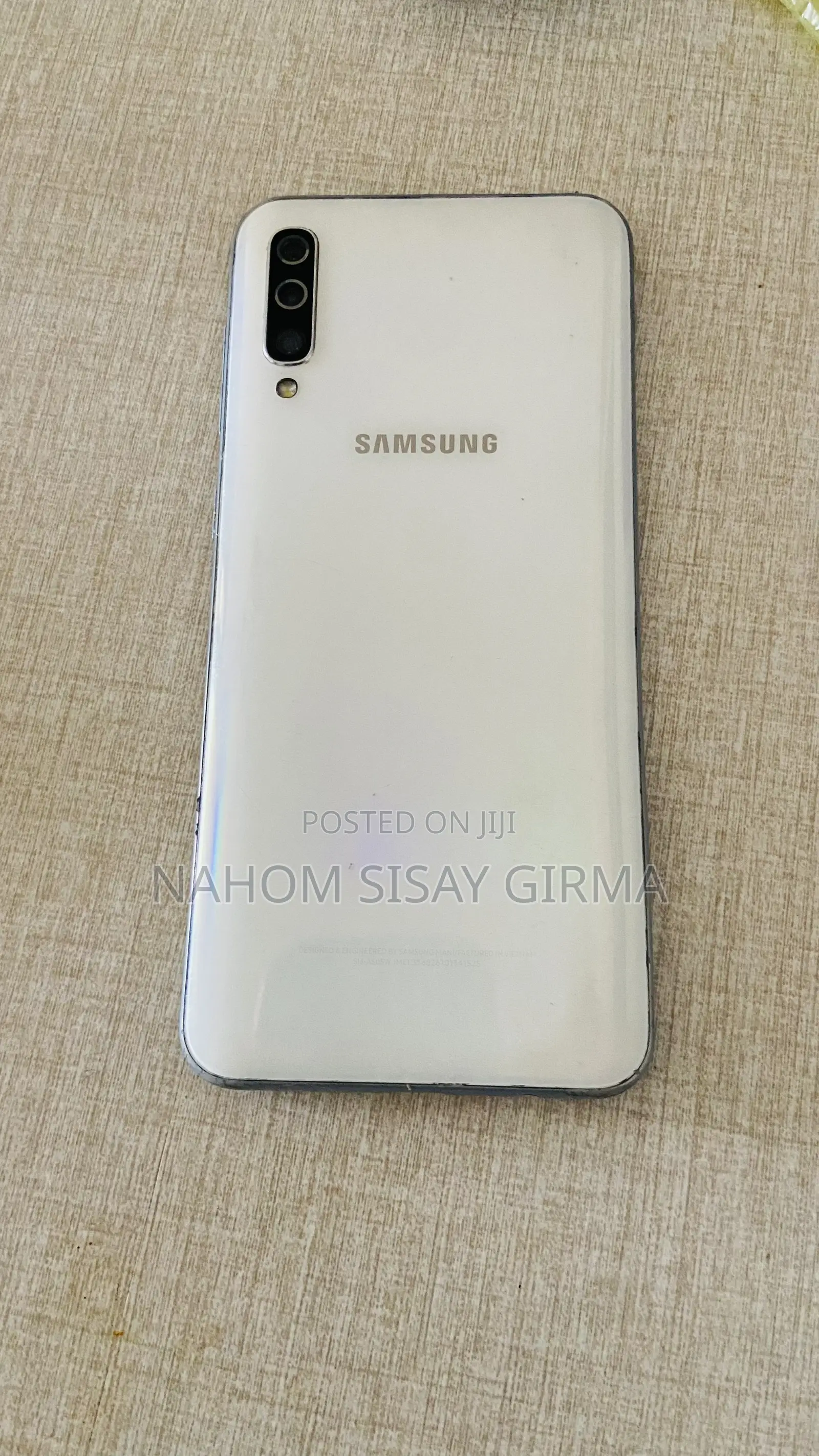 Samsung Galaxy A50 64 GB White