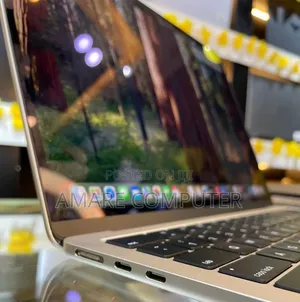 New Laptop Apple MacBook Air 2025 M4 16GB Apple M4 SSD 512GB