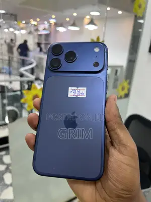 New Apple iPhone 17 Pro Max 512 GB Blue