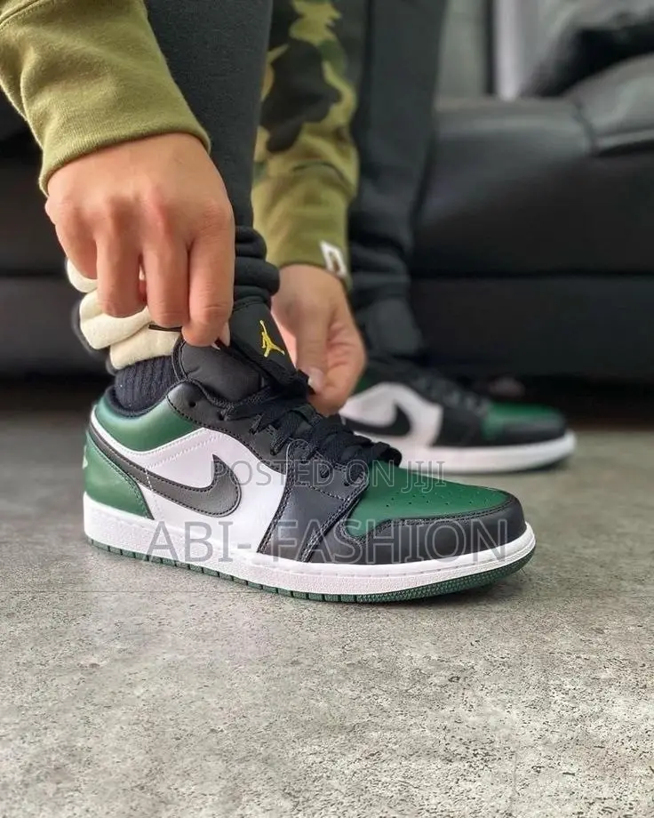 Nike Air Jordan1 Low “Green Toe” Black/Green