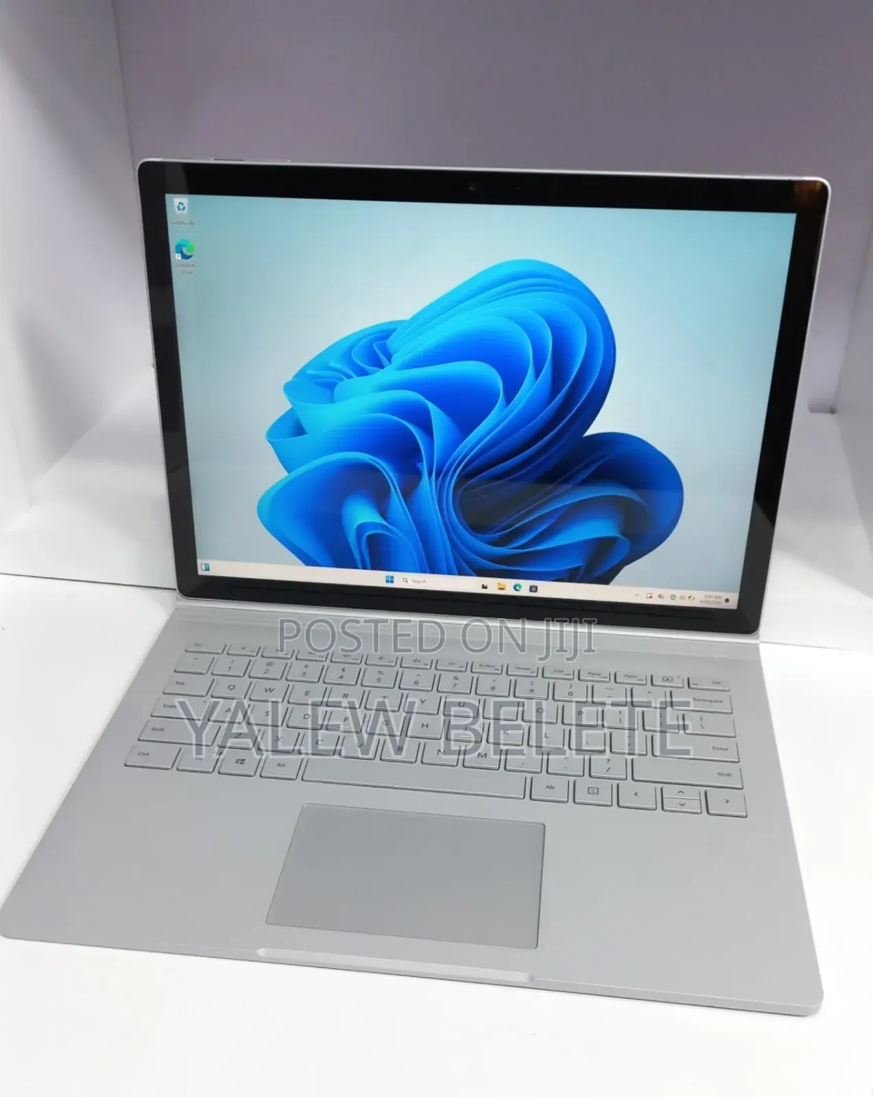 New Laptop Microsoft Surface Book 2 16GB Intel Core i7 SSD 512GB