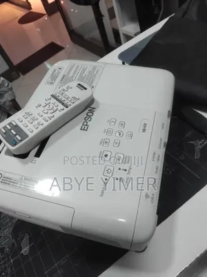 Brand New Epson Projector Model Name: EB-x31 Hardware Inter7