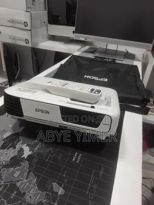 Brand New Epson Projector Model Name: EB-x31 Hardware Inter7
