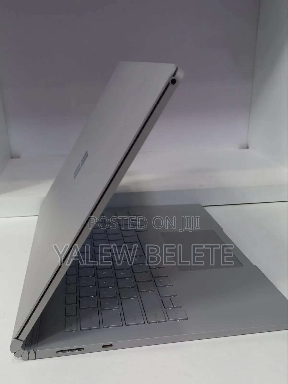 New Laptop Microsoft Surface Book 2 16GB Intel Core i7 SSD 512GB