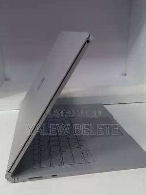 New Laptop Microsoft Surface Book 2 16GB Intel Core i7 SSD 512GB