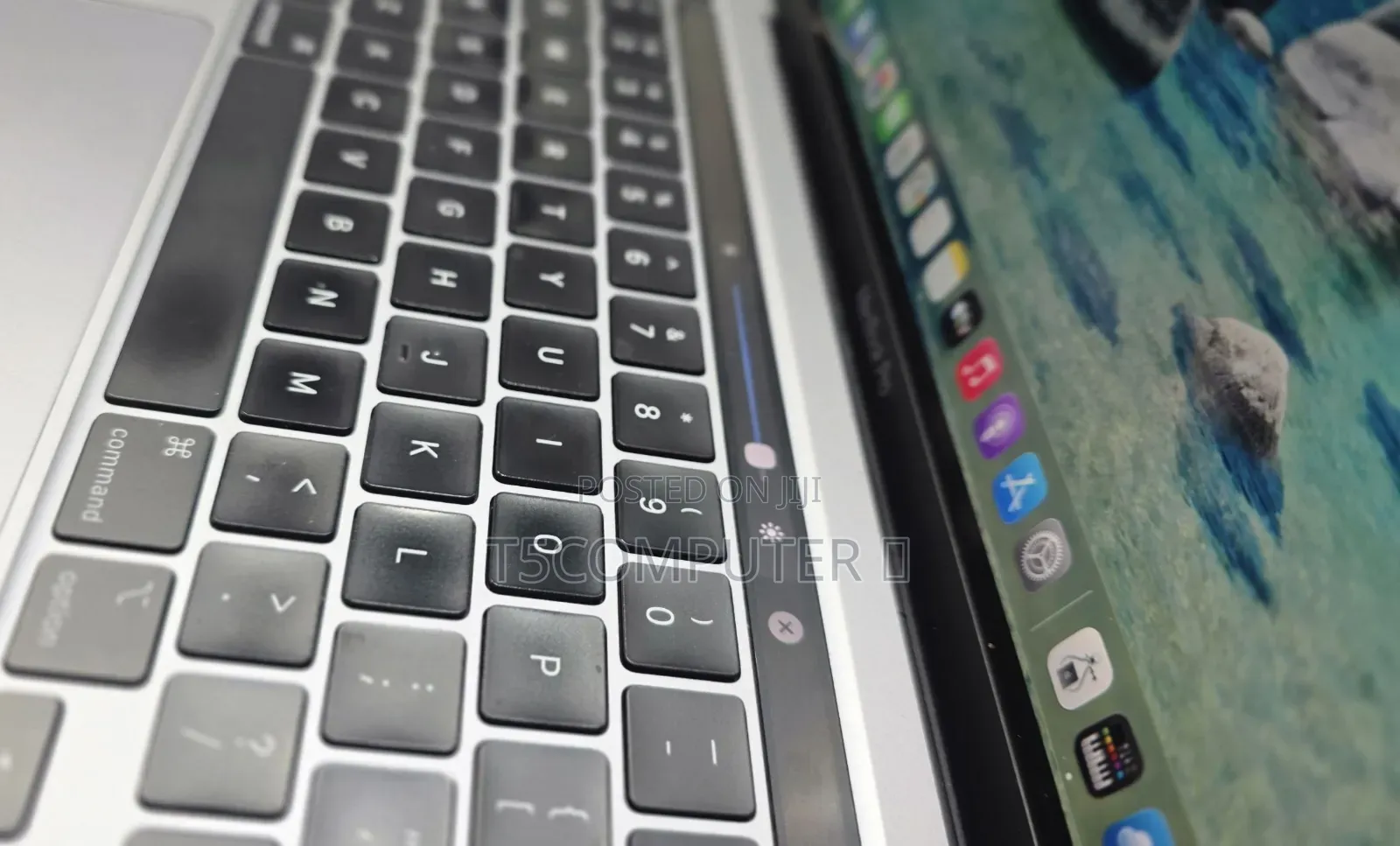New Laptop Apple MacBook Air 2020 M1 8GB Apple M1 SSD 256GB