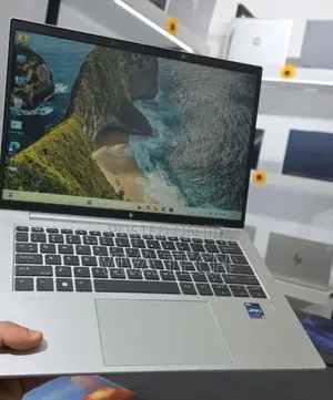 New Laptop HP EliteBook 840 G8 16GB Intel Core i7 SSD 512GB