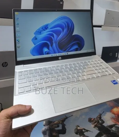 New Laptop HP Pavilion 15 16GB Intel Core i7 SSD 512GB