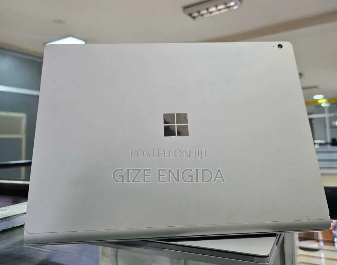 New Laptop Microsoft Surface Book 3 16GB Intel Core i7 SSD 256GB