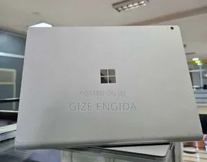New Laptop Microsoft Surface Book 3 16GB Intel Core i7 SSD 256GB
