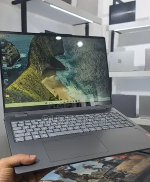 New Laptop Lenovo 16GB Intel Core Ultra 5 SSD 512GB