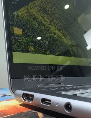 New Laptop Lenovo 16GB Intel Core Ultra 5 SSD 512GB